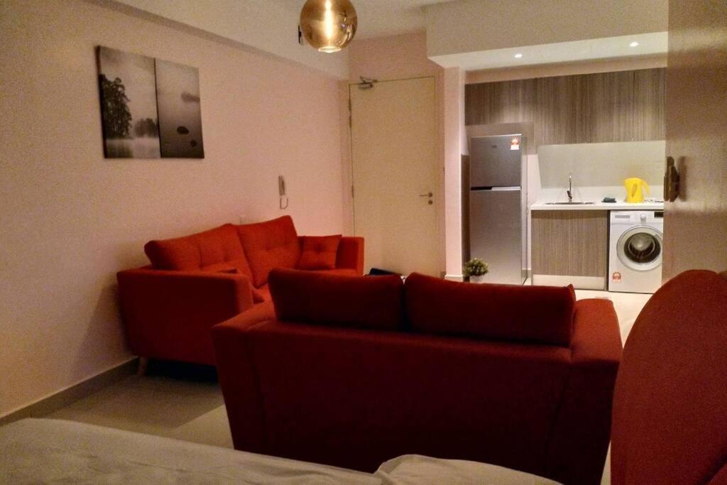 Hyve Studio unit, Lake view, Cyberjaya, Free Wi-Fi, Free Parking, Netflix,Pool Bagian luar foto